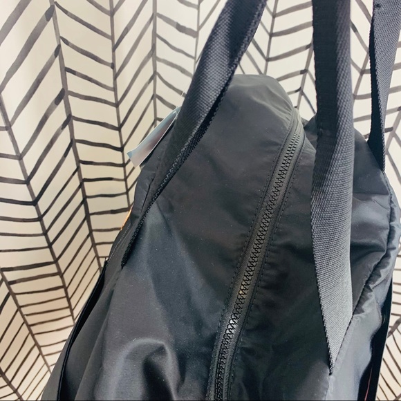 Ivivva by lululemon weekend escape duffel black - Picture 4 of 16